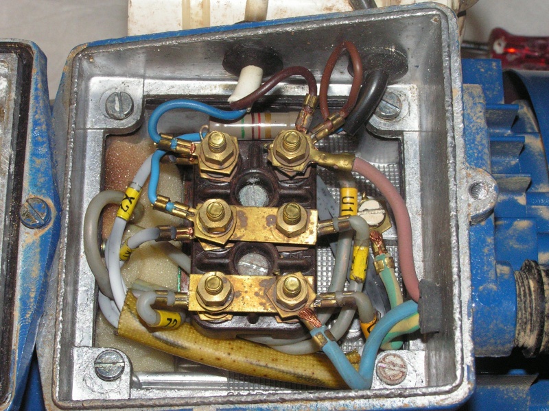 besoin d'aide en electromécanique Pict1325