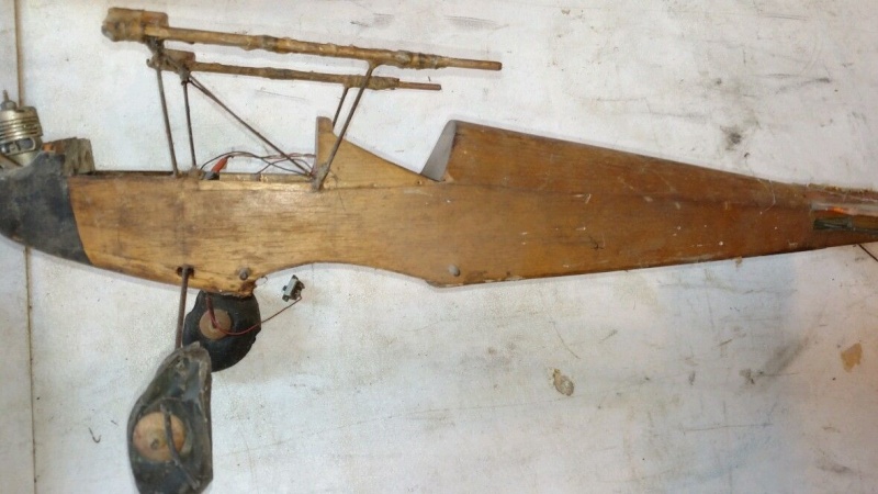 Tiger Moth? Escapement? Antiue10