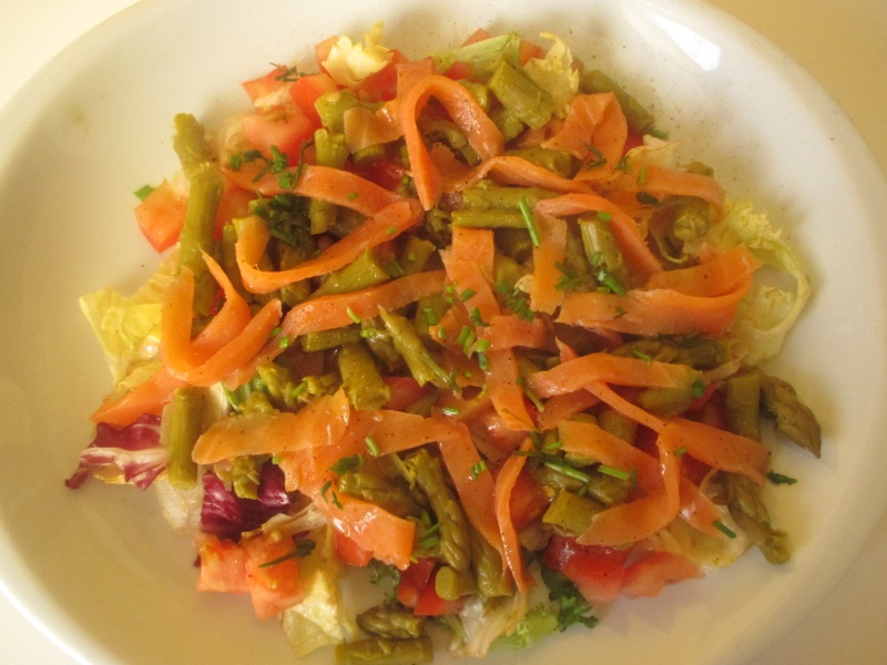 Salade d’asperges et au saumon fumé (avec photo) Salade11