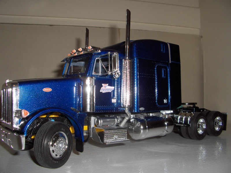 Italeri Peterbilt 378 Long Hauler Peterb11