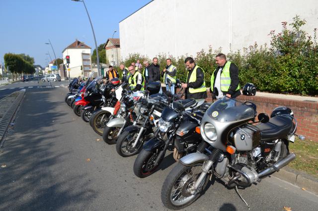 moto - Journée stage moto Gendarmerie Crepy en valois (60) 14 Septembre 2014 Dsc_0112