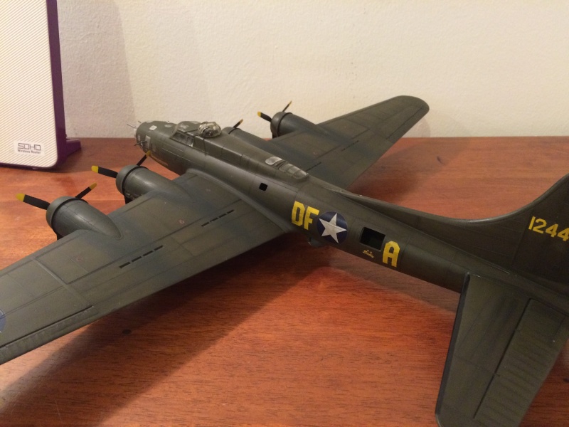 B-17 de Revell Img_3511
