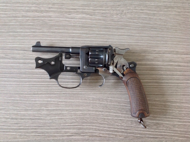 Revolver Mle 1892 Image20