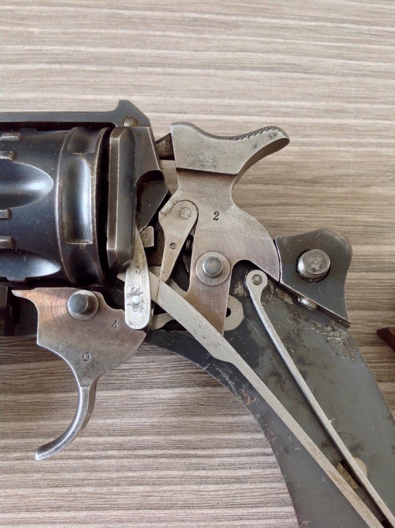Revolver Mle 1892 Image22