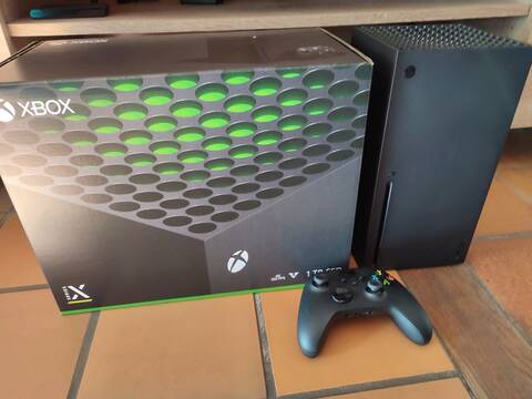 Xbox Series X TBE en boite garantie Novembre 2024