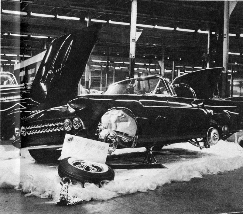 1957 Ford Thunderbird - Bob Turgeon - Le Perle - Star Kustom Shop -  11105