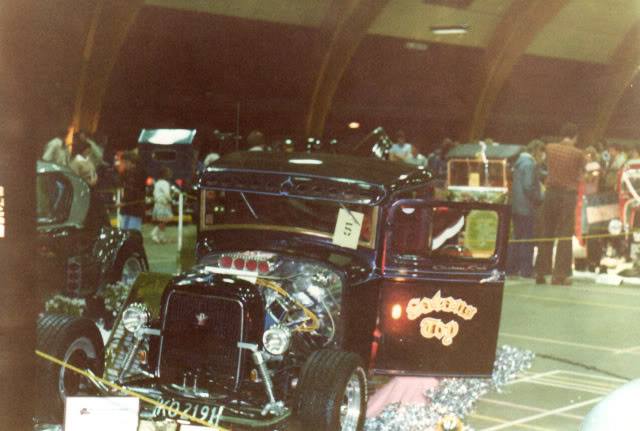Vintage Car Show pics (50s, 60s and 70s) - Page 11 11229811