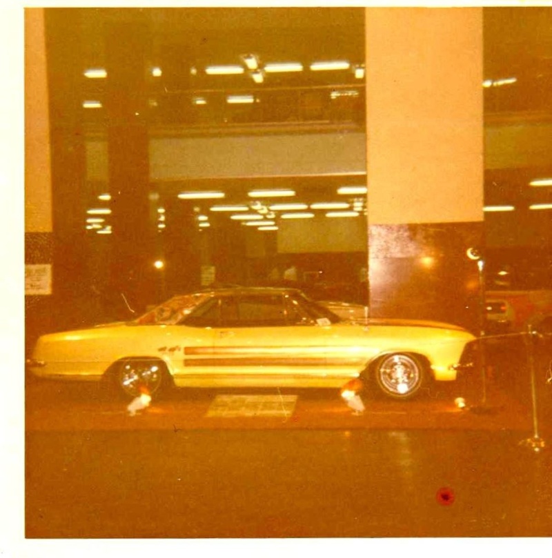 Vintage Car Show pics (50s, 60s and 70s) - Page 14 11888610