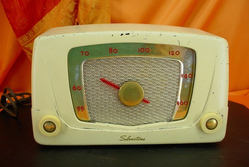 Vintage radios - Page 4 693