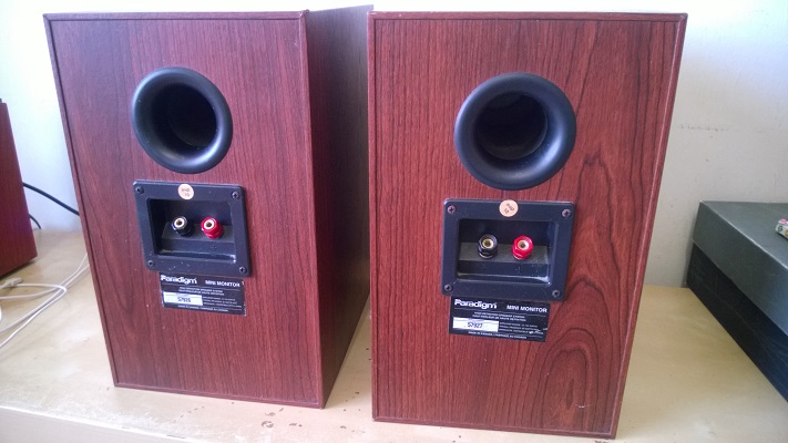 Paradigm Mini Monitor V1 bookshelf speakers (NOT FOR SALE ANYMORE) Wp_20114