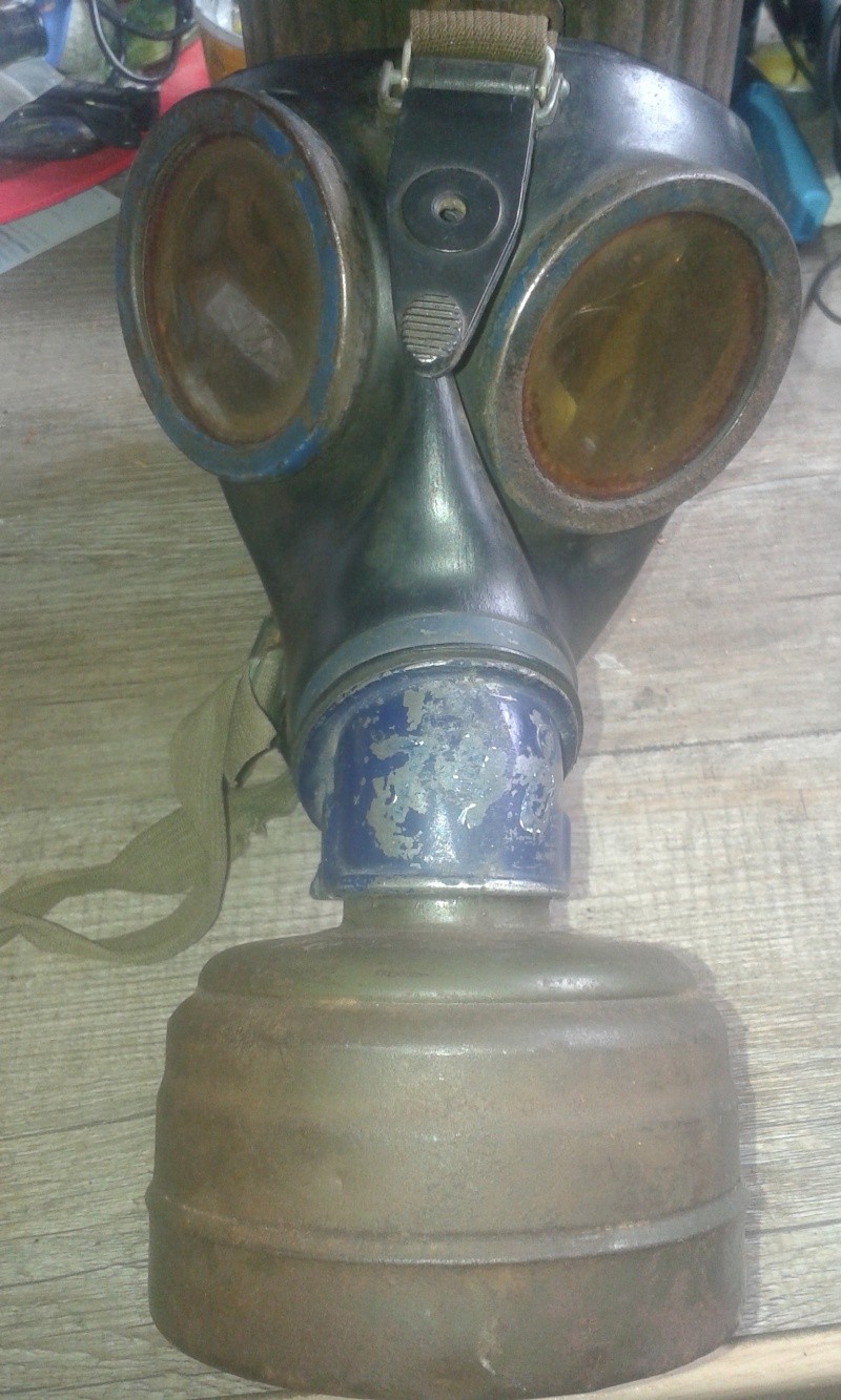 Petite Sangle pour Boitier de Masque à gaz Allemand – Major Military