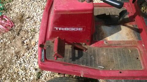 tracteur tondeuse tromeca tr830e