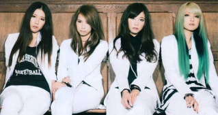 Your Top 10 Favorite SCANDAL Songs Standa16