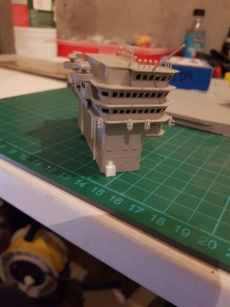 CVN 75 Truman (Trumpeter 1/350°) de barnabé - Page 6 20181019