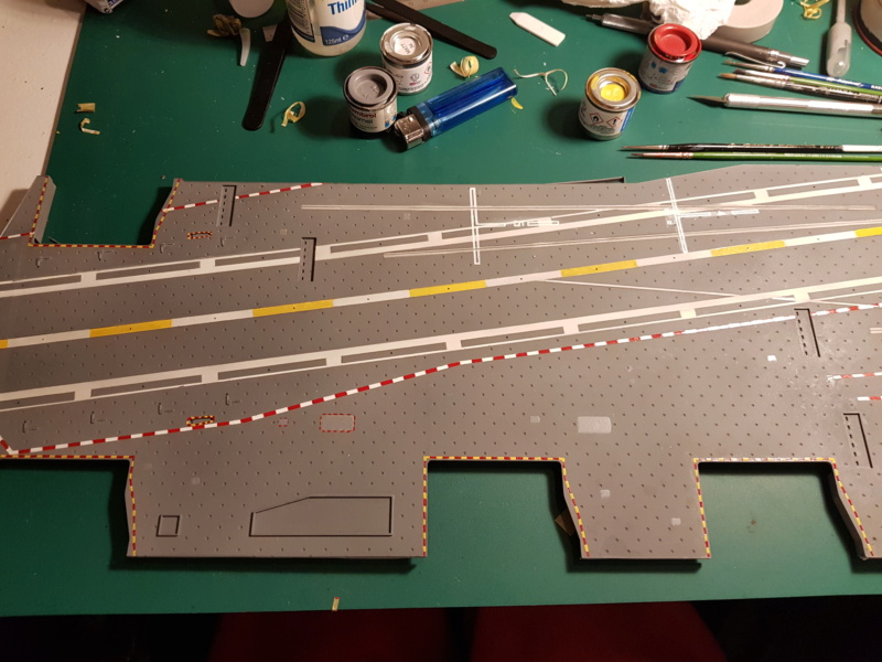 CVN 75 Truman (Trumpeter 1/350°) de barnabé - Page 6 20181216