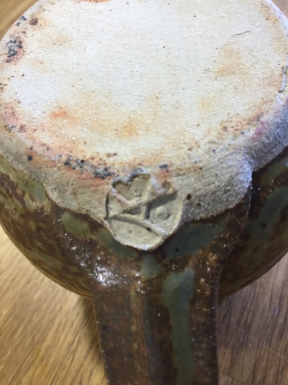 Possibly Geoffrey Whiting Avoncroft Pottery? B392d210