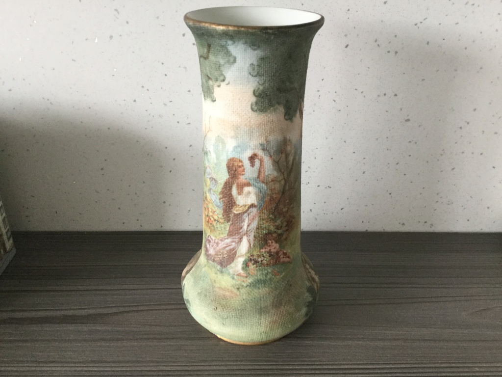 Can anyone identify mark on tapestry bisque vase, stamped Royal  D068cf10