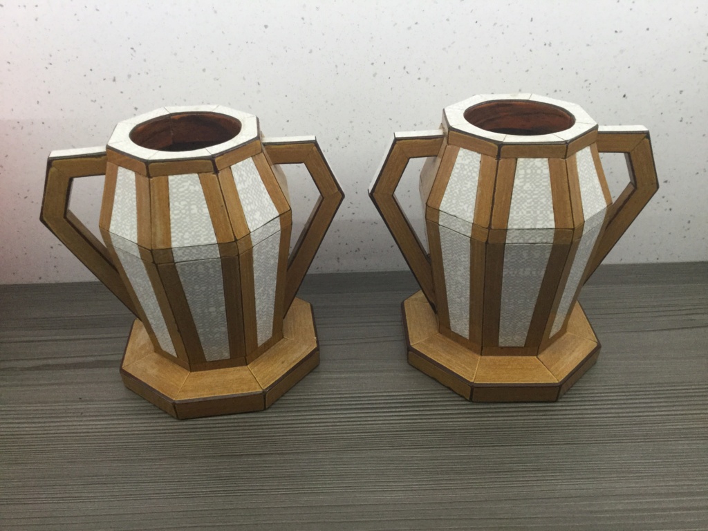 Pair of deco trophy shaped wooden urns Dfb03a10