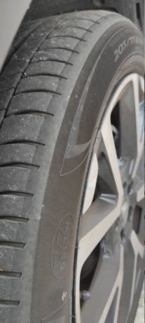 Desgaste prematuro de los neumáticos y posible reclamación conjunta Img_2013