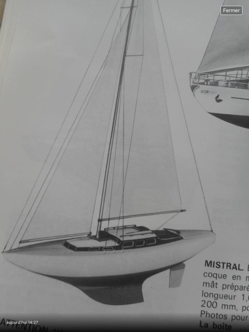 Remise à flot du voilier Mistral 57b99410