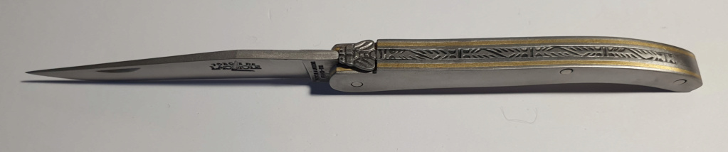 Couteau LAGUIOLE en AUBRAC Concorde Laguio18