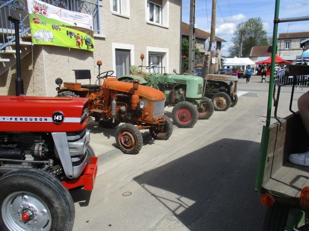 2024/04/14 - Expo vieux tracteurs à Courcelles (54) Img_4534
