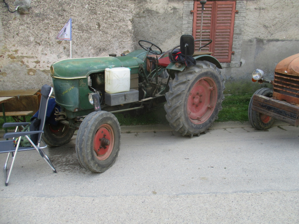 2024/04/14 - Expo vieux tracteurs à Courcelles (54) Img_4535
