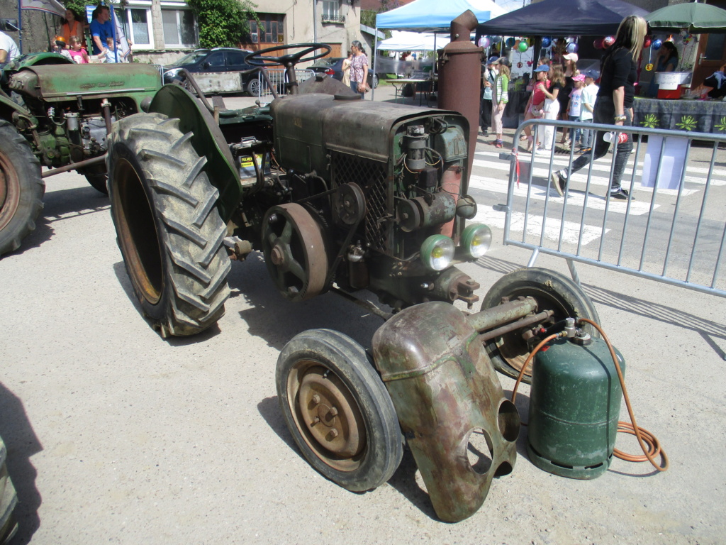 2024/04/14 - Expo vieux tracteurs à Courcelles (54) Img_4547