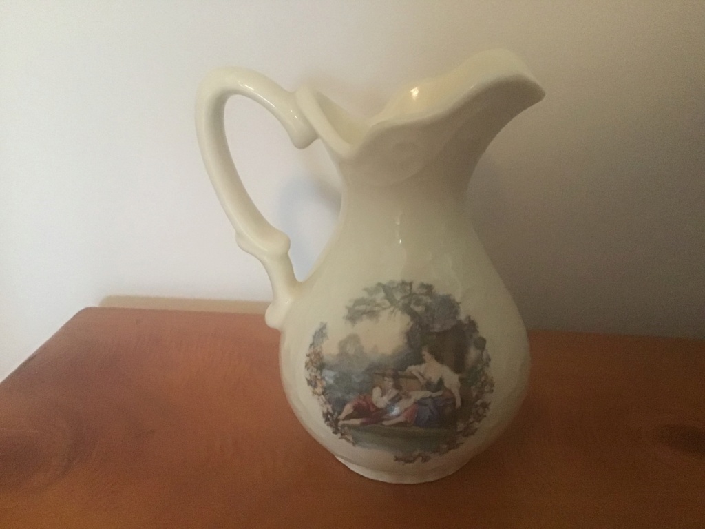 Can anyone tell me who might have made this jug and powder bowl please? 52f92810