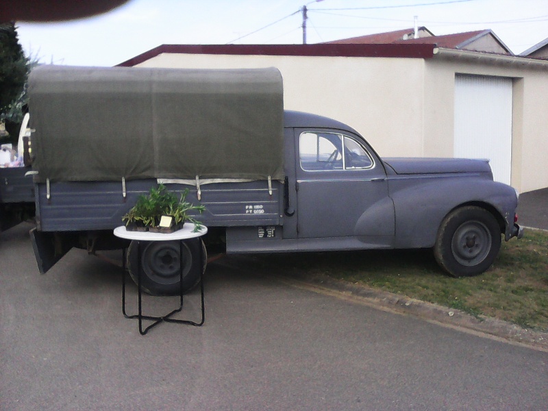 Vu dans les brocantes  Img_2041