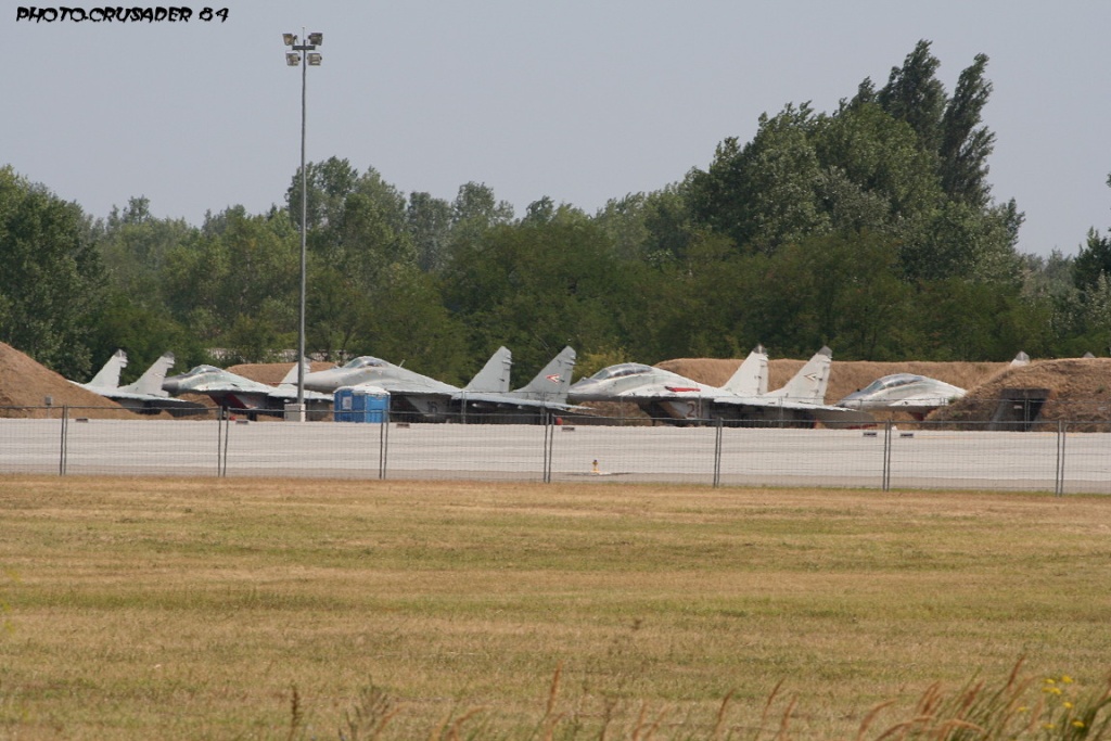 Des Français en Hongrie. Mig-2910