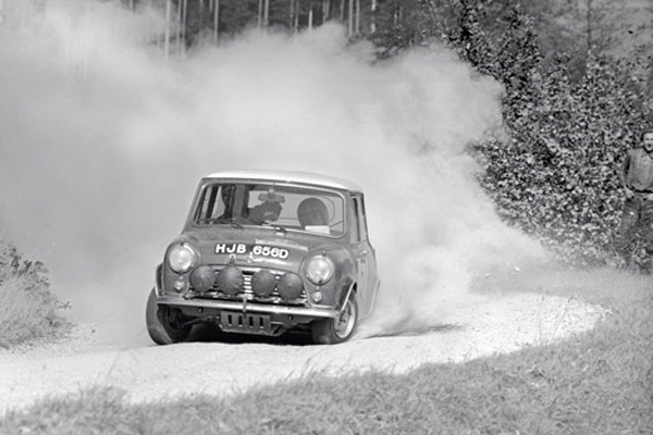 [Vintage culture] Le Racing des 60's - Page 3 Img02p10
