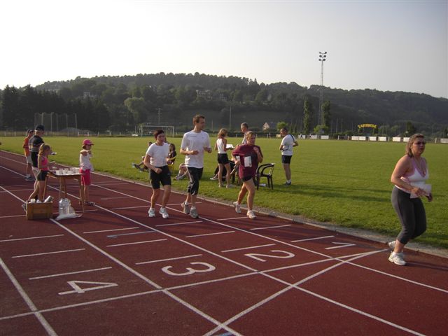 Deuxième manche du challenge jeunes a Bertrix le 24/06/07 Star_t10