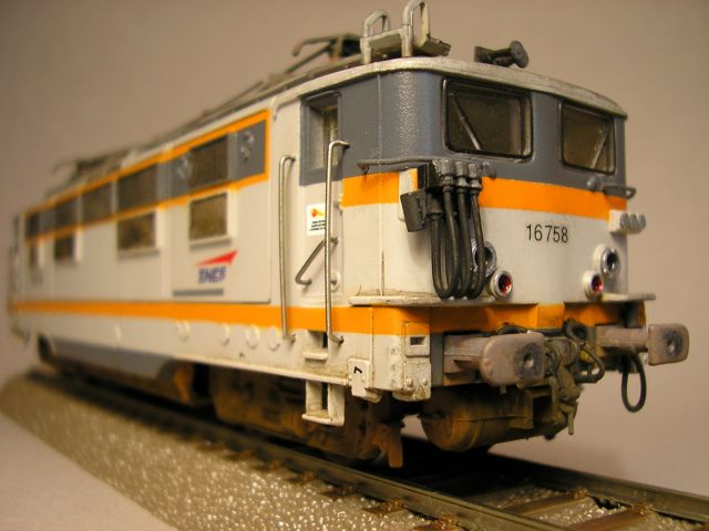 Train de travaux P3240010