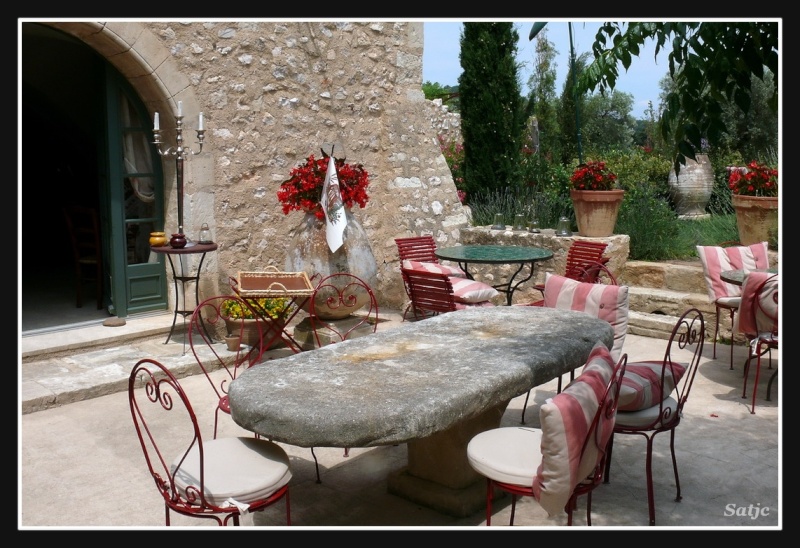 Petit Hotel de Charme en Provence pour les Amoureux ;o) Eygali19