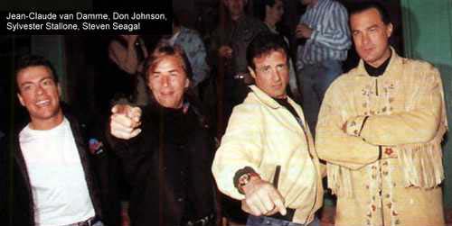 STALLONE et les stars. - Page 7 Beingf10
