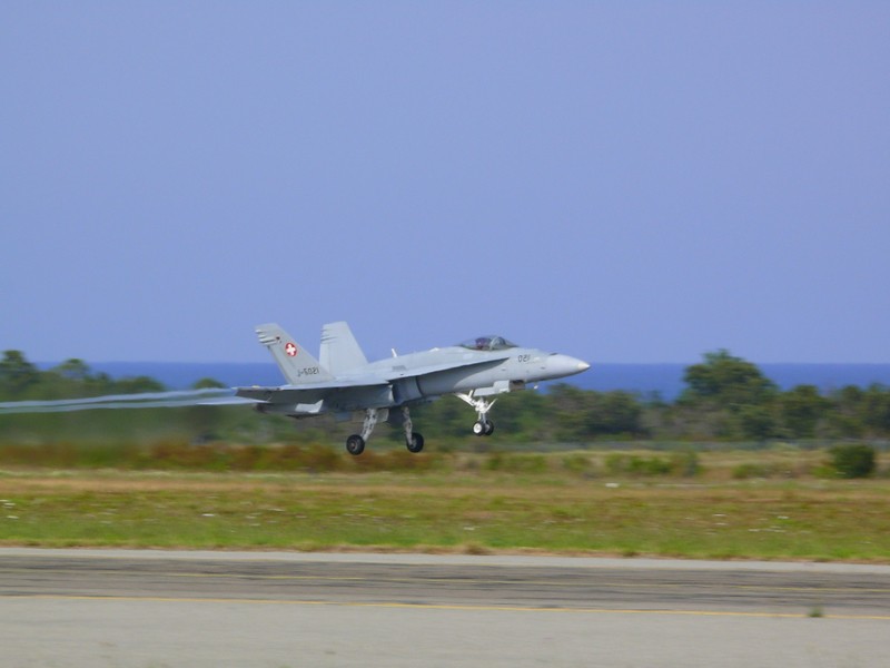 F-18 et patrouille de France P1050012