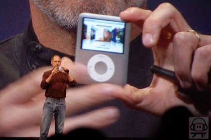 Les nouveaux iPod Touch, Classique, Nano Apple-12