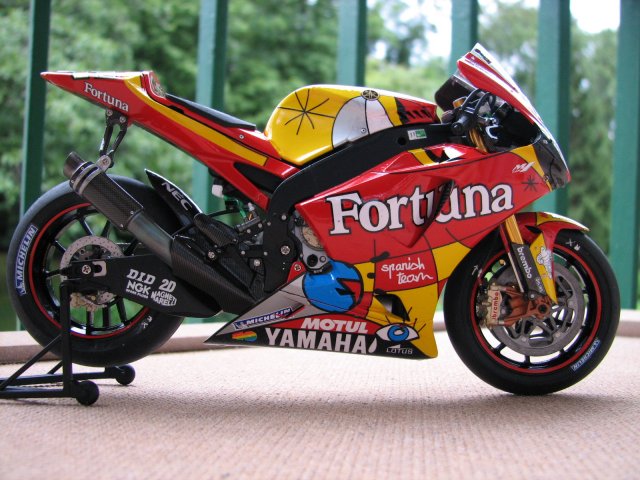 Yamaha M1 Fortuna Xaus M1_yam11