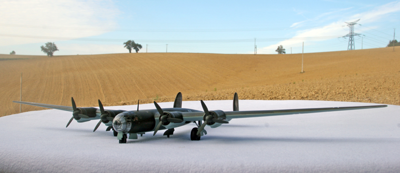 [Special Hobby] Messerschmitt  Me264  V1  "Amerika bomber" Img_5811