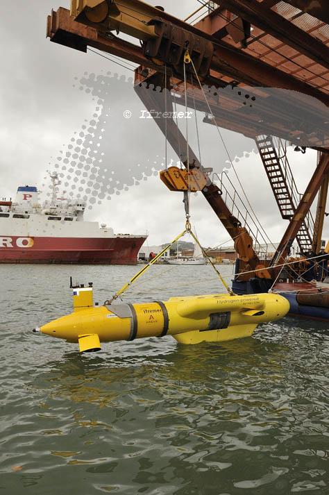 Sous marin titanesque : Titan Submersible Explorer Auv_if10