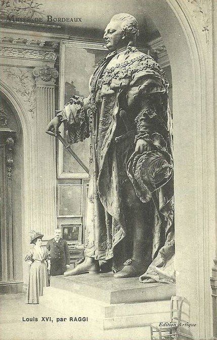 Portraits de Louis XVI : sculptures (bustes, statues, médaillons etc.) Louis_12