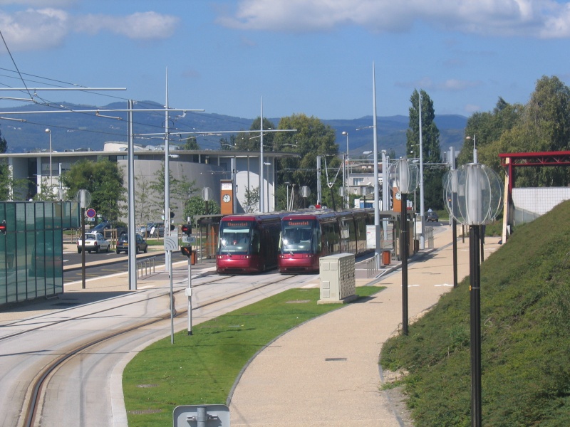 Pk 422,9 : Gare de Clermont-La Pardieu (63) - Tramway de Clermont-Ferrand Img_5415
