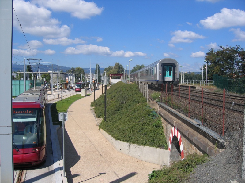 Pk 422,9 : Gare de Clermont-La Pardieu (63) - Tramway de Clermont-Ferrand Img_5416