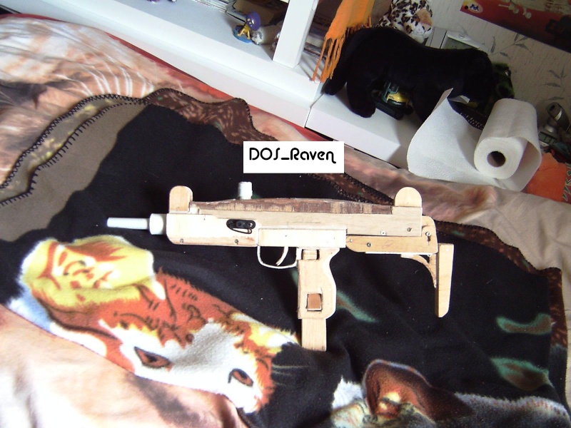 Uzi (s) Pict0011