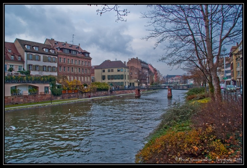 Strasbourg, une ville atyique Dsc08025