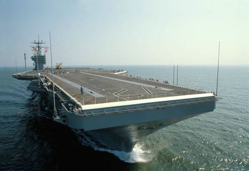 CV & CVN : Aircraft Carriers - Porte-avions Lincol10