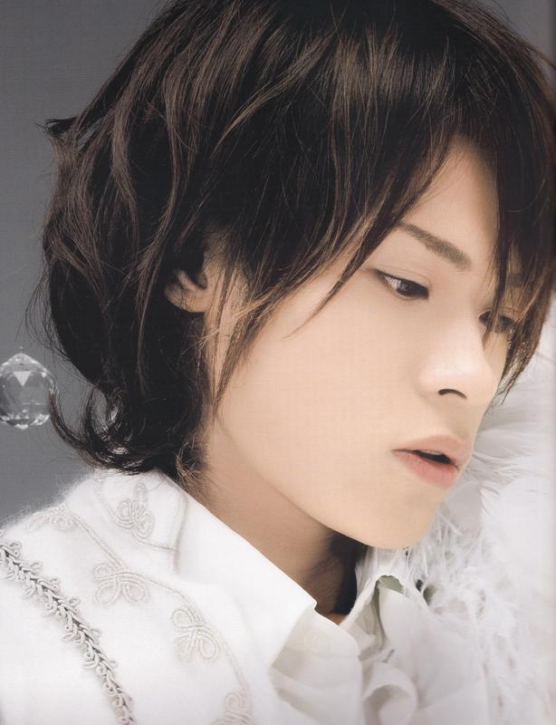 [05.04] Ueda (KAT-TUN) dans Romeo&Juliet 55111610