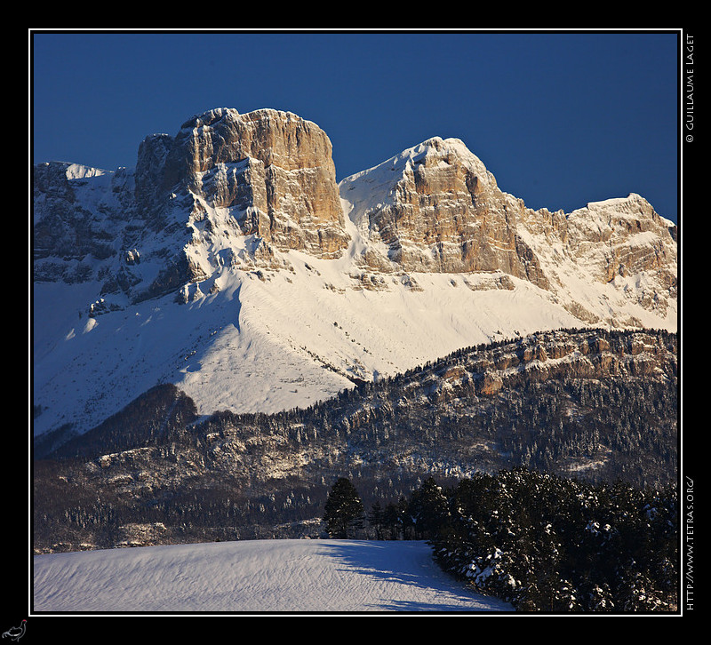 Panneaux touristiques d'autoroute (topic touristique) S_08_010