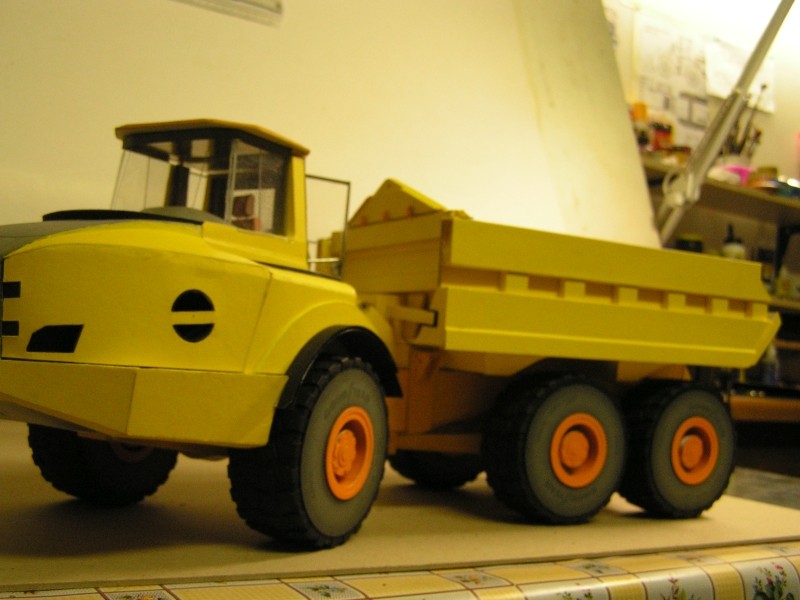 VOLVO A40G FS Eigenbau 1:20 - Seite 3 Q164k10